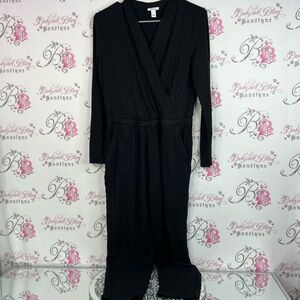 Daily Ritual one piece jumper pants suit Vneck stretchy Black onesie